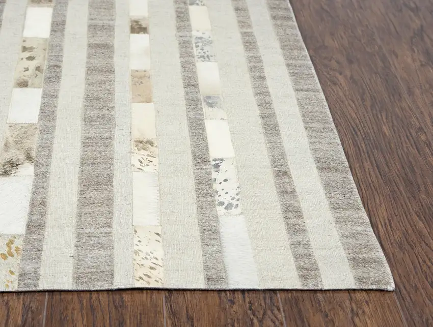 Beige And Natural Patchwork Hand Woven Area Rug Photo 3