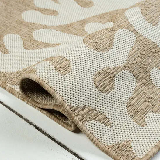 Beige And White Coral Area Rug Photo 7