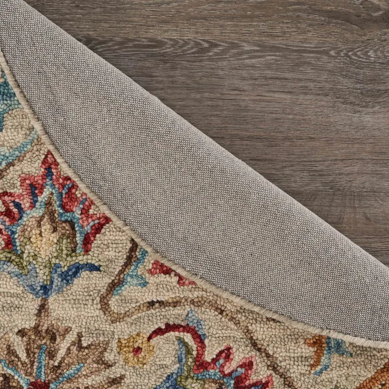 Beige Floral Medallion Area Rug Photo 4