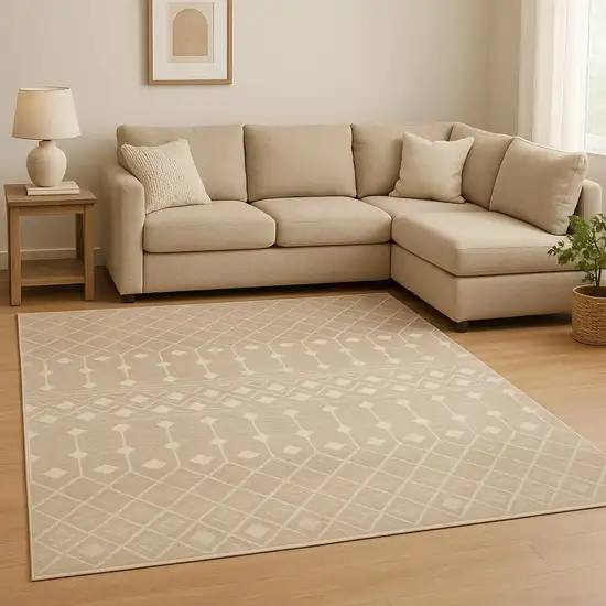 Beige Geometric Area Rug Photo 1