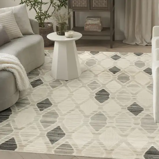 Beige Geometric Area Rug Photo 5