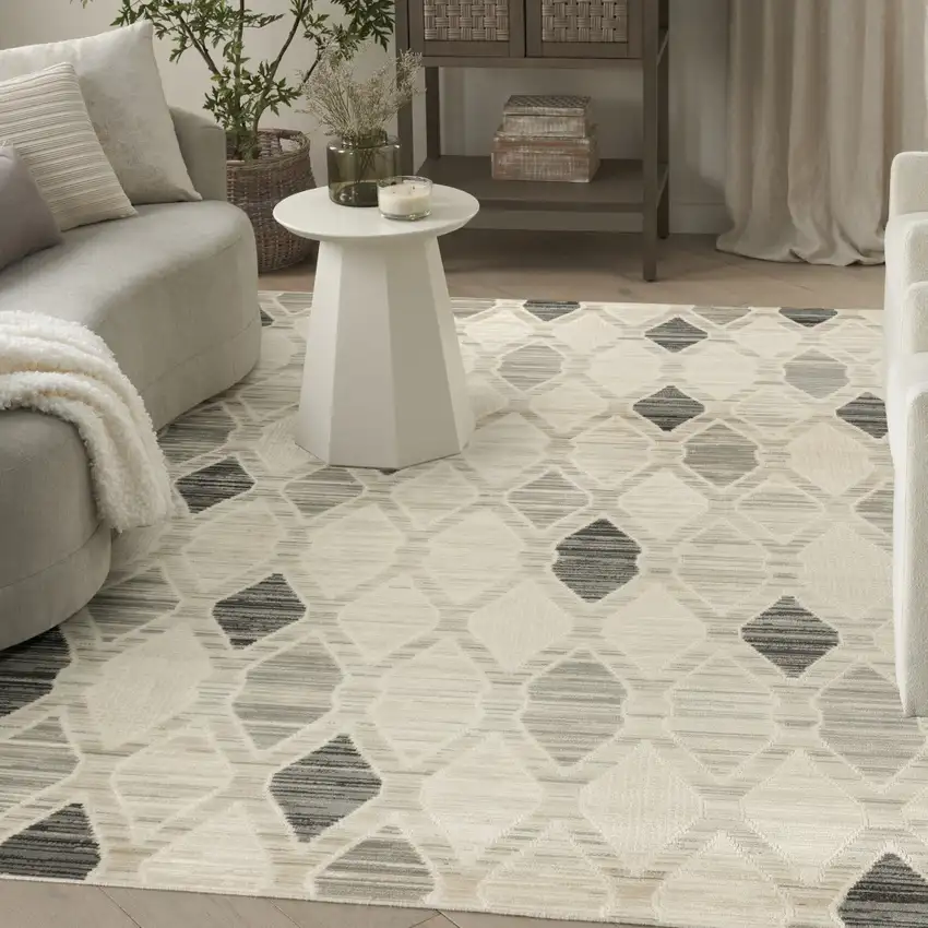 Beige Geometric Area Rug Photo 5