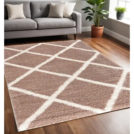 Beige Geometric Area Rug Photo 1