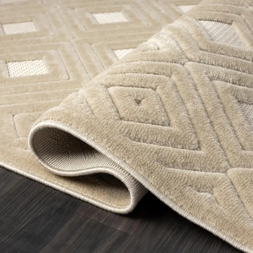 5' X 7' Beige Geometric Area Rug Photo 4