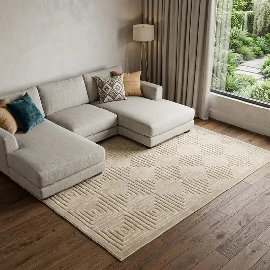 Beige Geometric Area Rug Photo 1