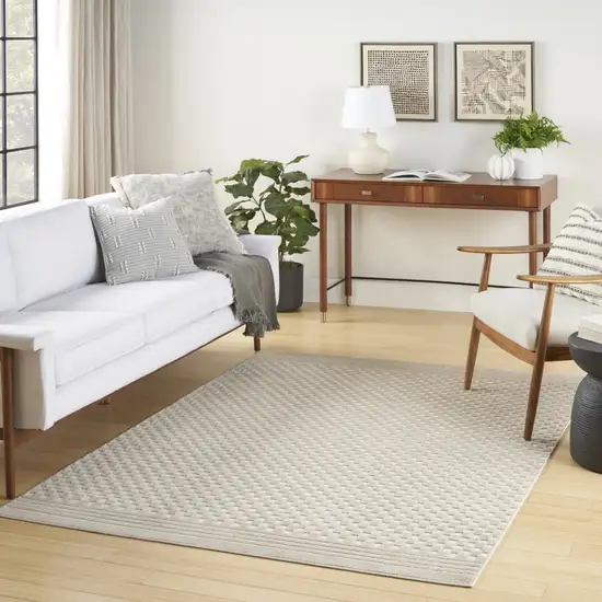 Beige Geometric Area Rug Photo 3