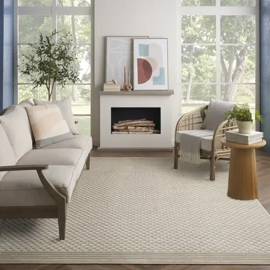 Beige Geometric Area Rug Photo 3