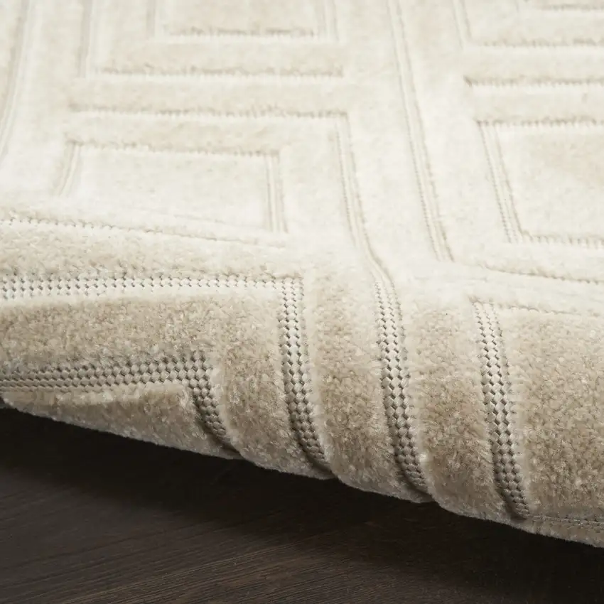 Beige Geometric Area Rug Photo 5