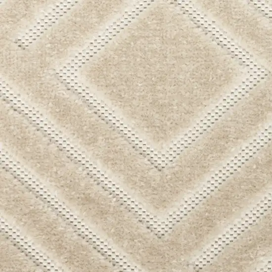 Beige Geometric Area Rug Photo 5