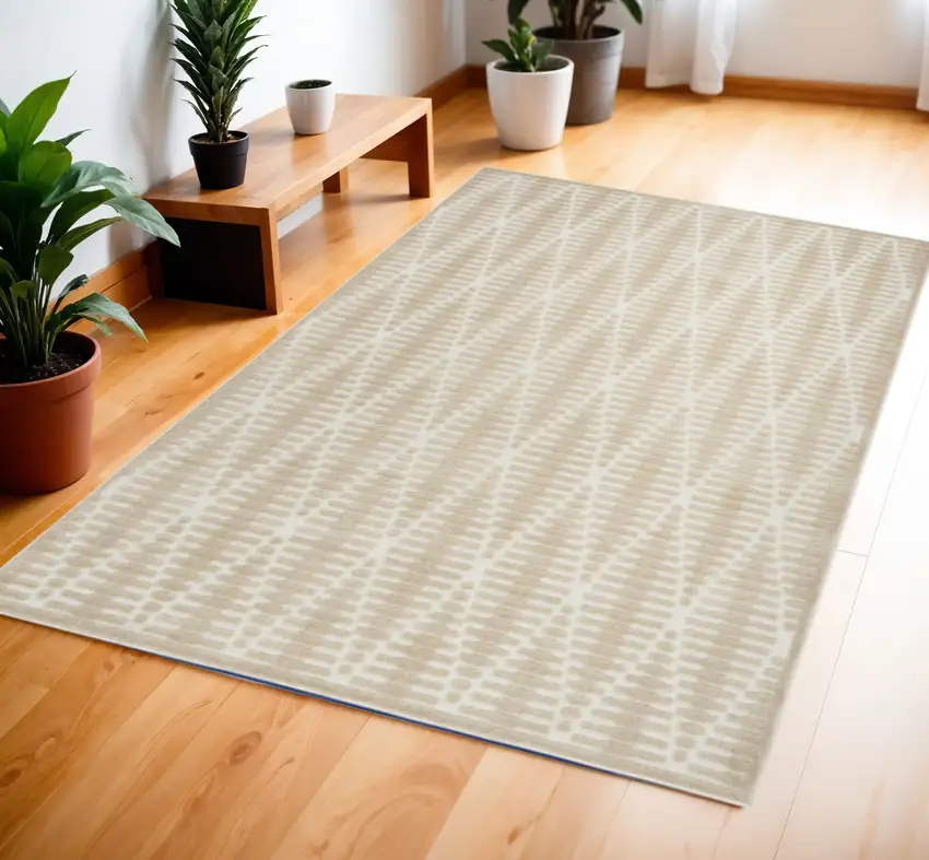 Beige Geometric Area Rug Photo 1