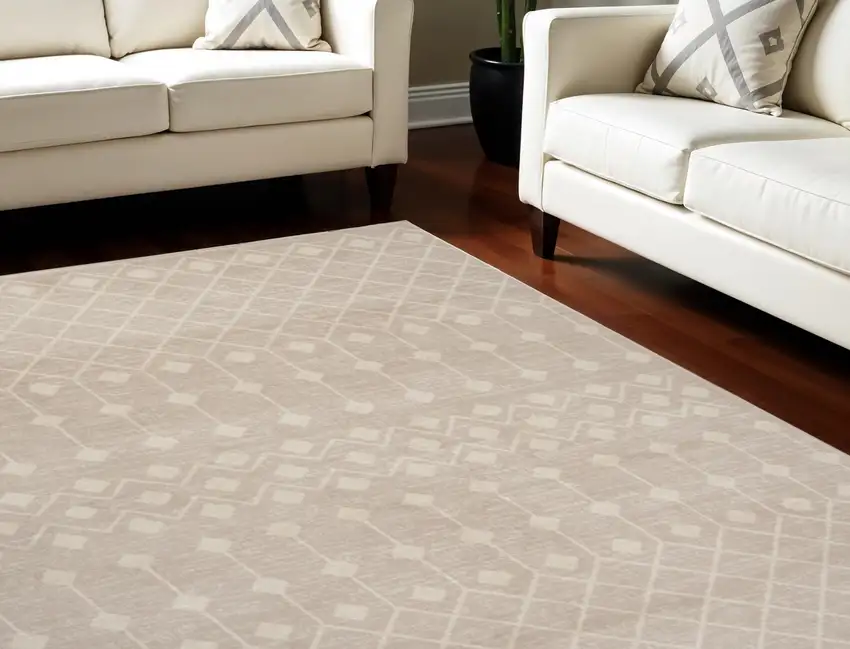 Beige Geometric Power Loom Area Rug Photo 1