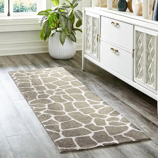 Beige Giraffe Print Shag Handmade Non Skid Runner Rug Photo 1
