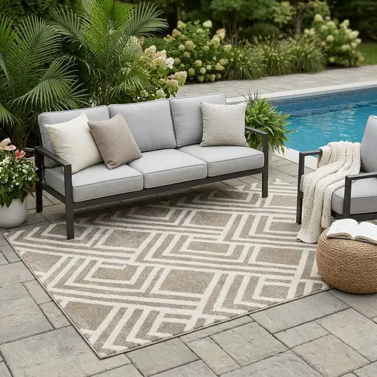 Beige Geometric Indoor Outdoor Area Rug Photo 1