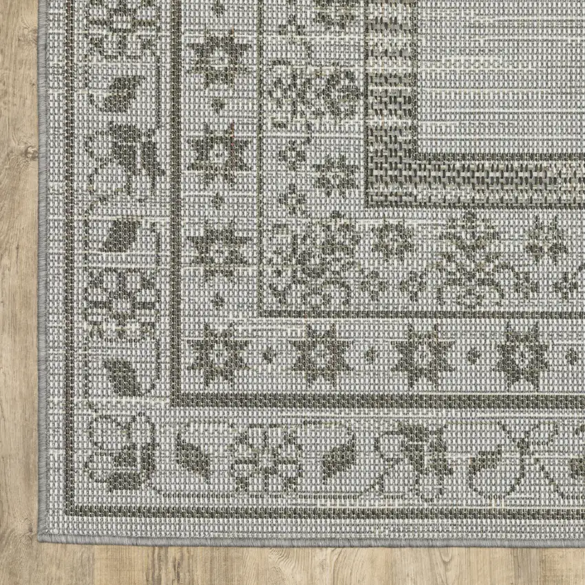 Beige Stain Resistant Indoor Outdoor Area Rug Photo 4