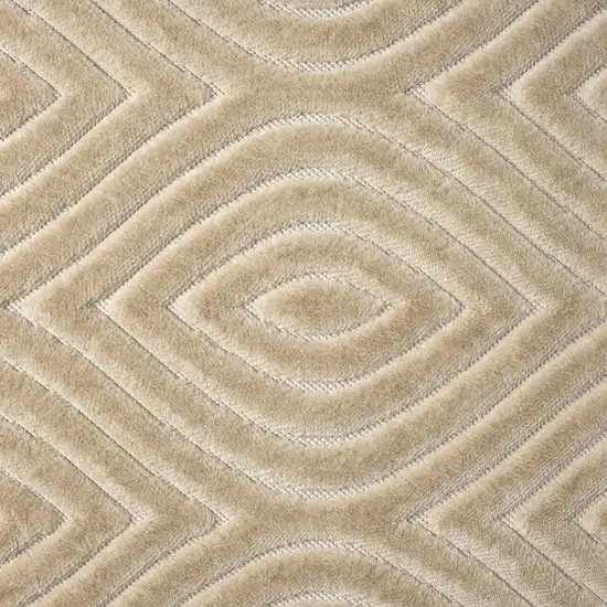 5' X 7' Beige Trellis Area Rug Photo 4