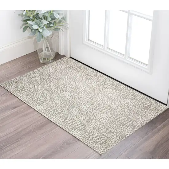 Beige and Cream Leopard  Print Shag Handmade Non Skid Area Rug Photo 1