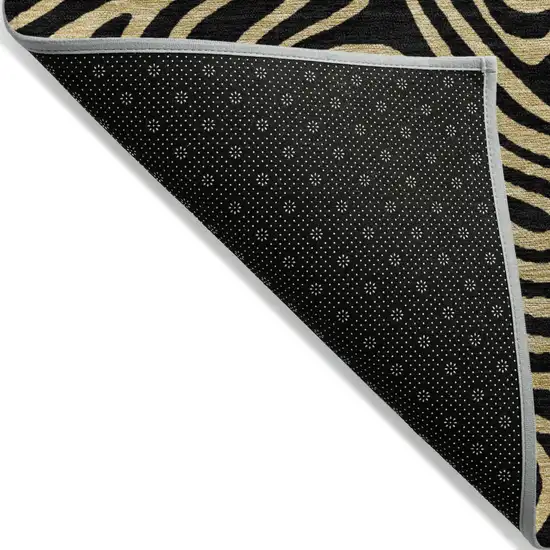 Black And Beige Abstract Washable Indoor Outdoor Area Rug Photo 4