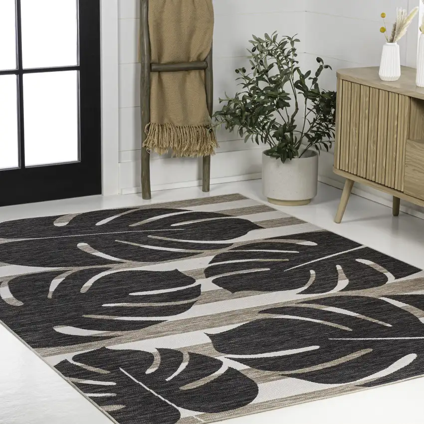 Black And Beige Floral Indoor Outdoor Area Rug Photo 4