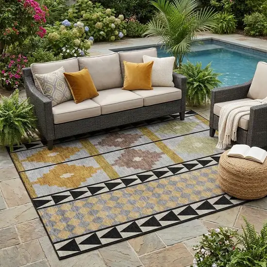 Black And Beige Southwestern Washable Indoor Outdoor Area Rug Photo 1