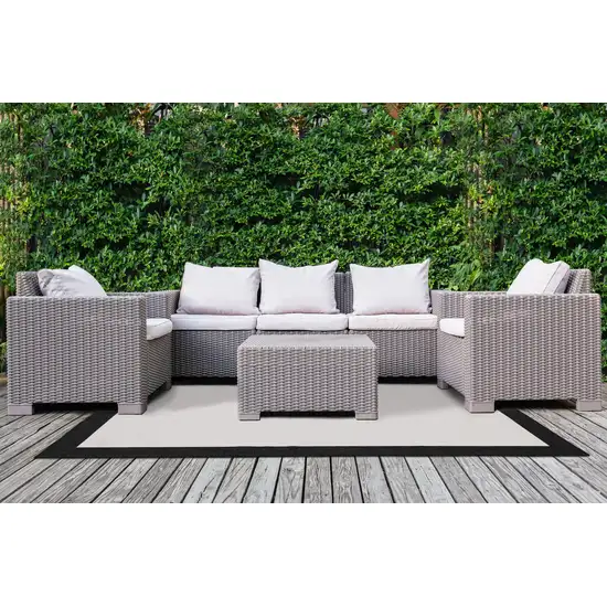 Black And Cream Area Rug Photo 2