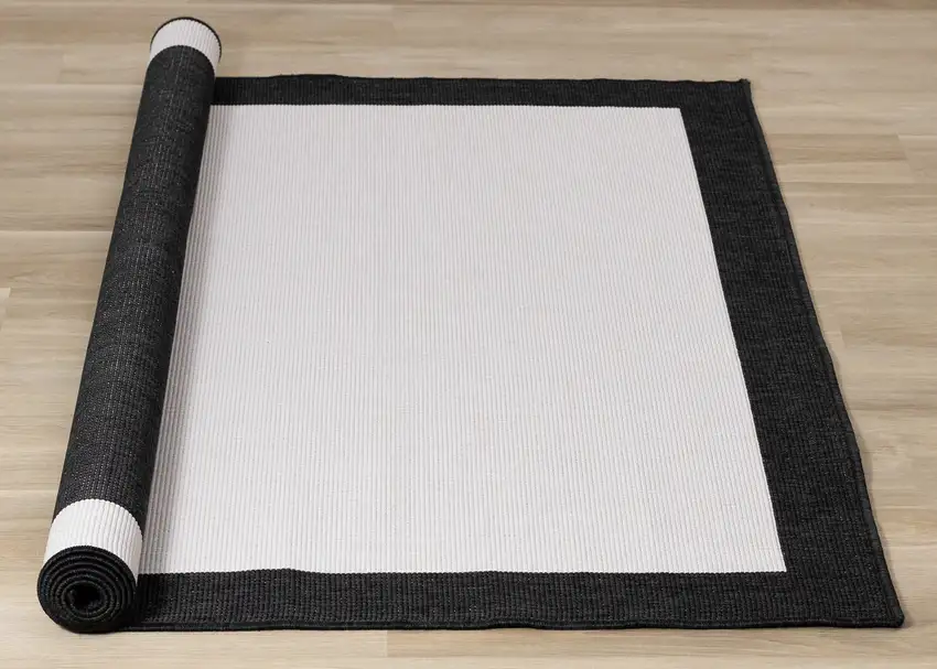Black And Cream Area Rug Photo 6