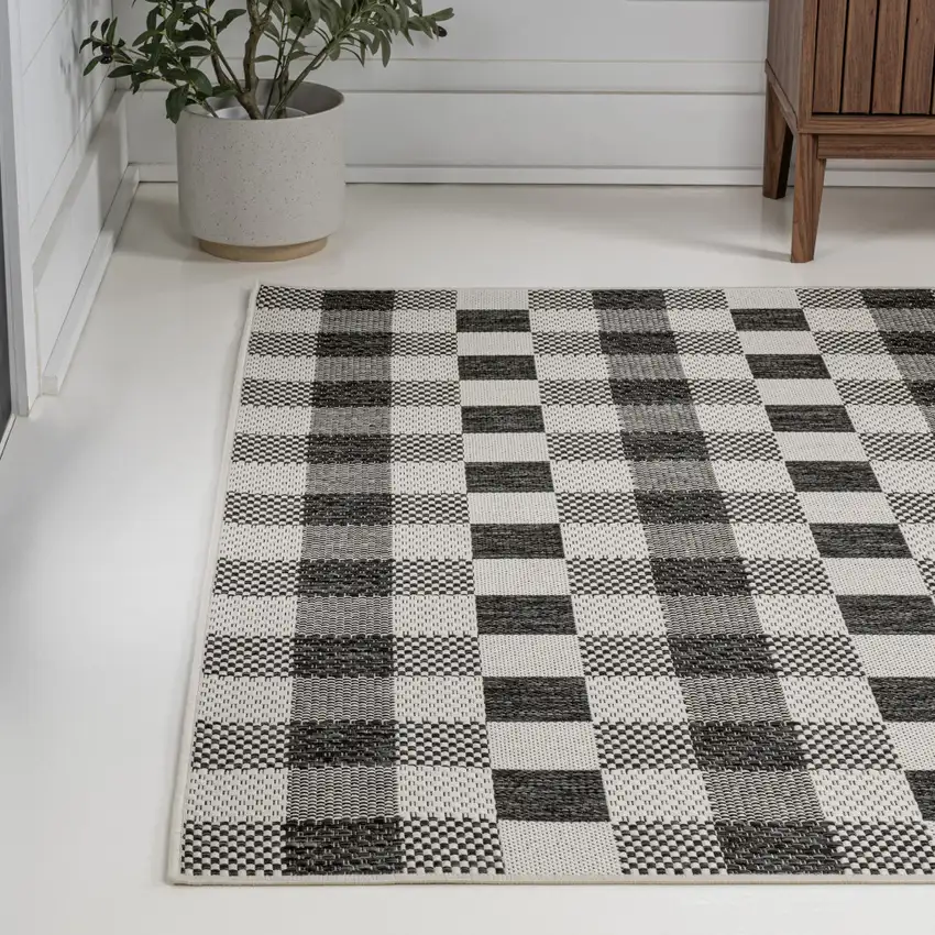 Black And Cream Geometric Indoor Outdoor Area Rug Photo 6
