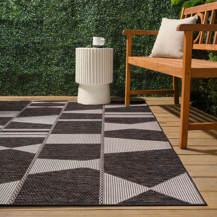 Black And Cream Geometric Indoor Outdoor Area Rug Photo 8