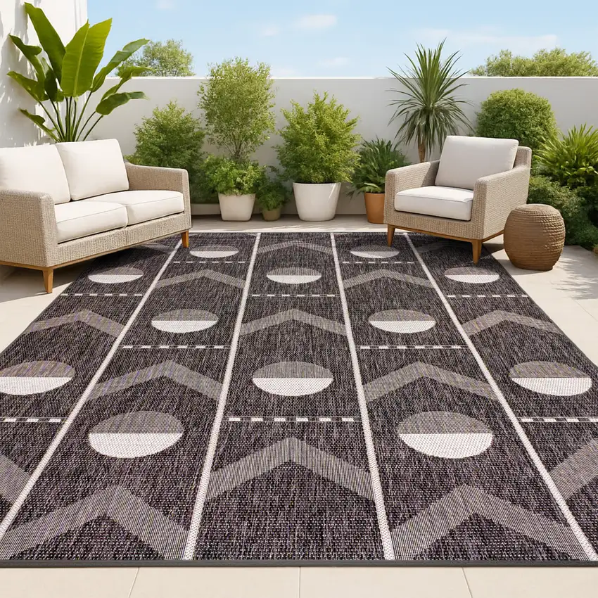 Black And Cream Geometric Indoor Outdoor Area Rug Photo 4