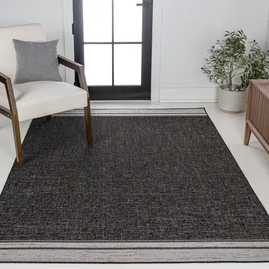 Black And Cream Indoor Outdoor Area Rug Photo 4