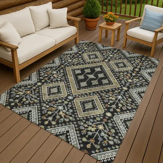 Black And Fern Green Medallion Washable Indoor Outdoor Area Rug Photo 4