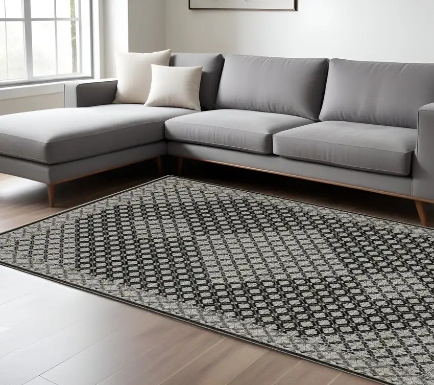 Black And Gray Diamond Area Rug With Fringe Photo 1