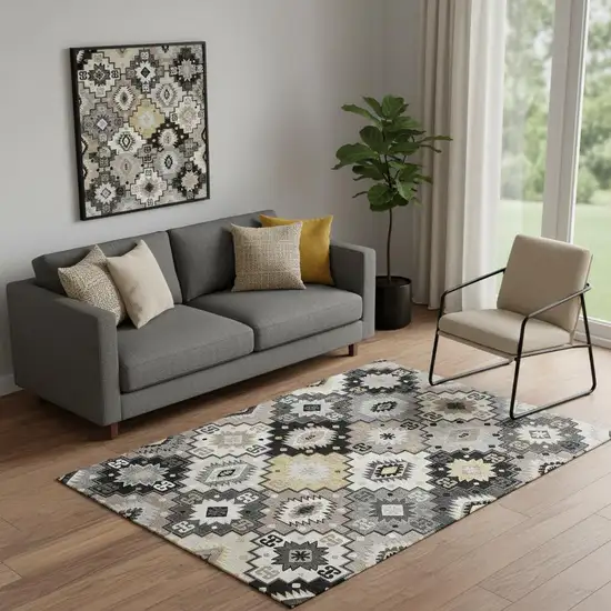 Black And Gray Geometric Washable Area Rug With UV Protection Photo 2
