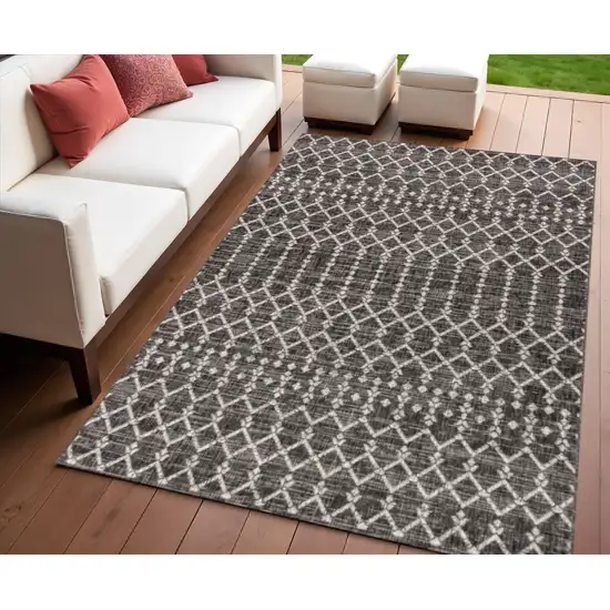 Black And Gray Trellis Indoor Outdoor Area Rug Photo 1
