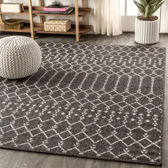 Black And Gray Trellis Indoor Outdoor Area Rug Photo 6