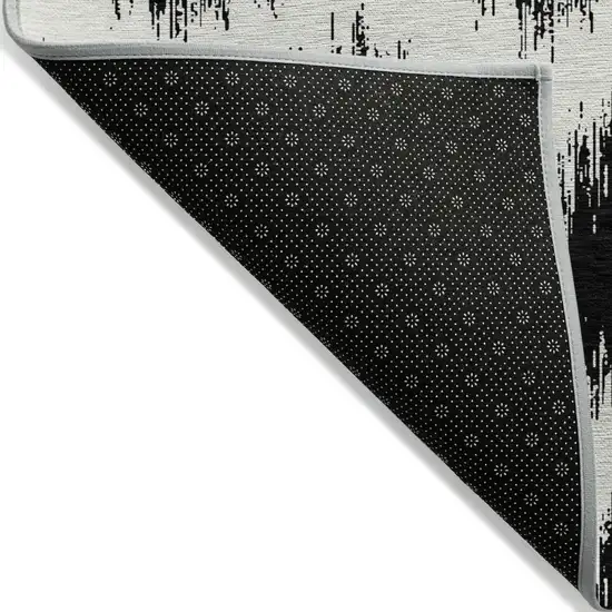 Black And Ivory Chevron Washable Indoor Outdoor Area Rug Photo 5