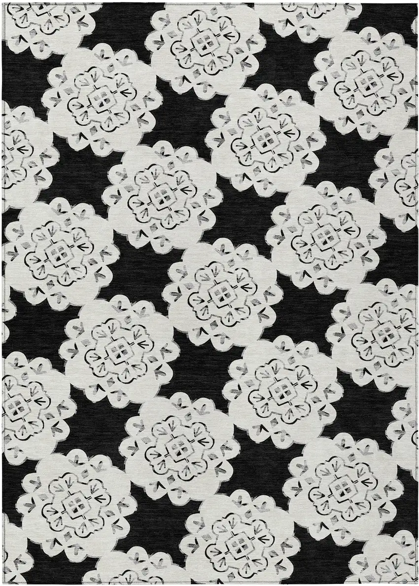 Black And Ivory Quatrefoil Washable Indoor Outdoor Area Rug Photo 2