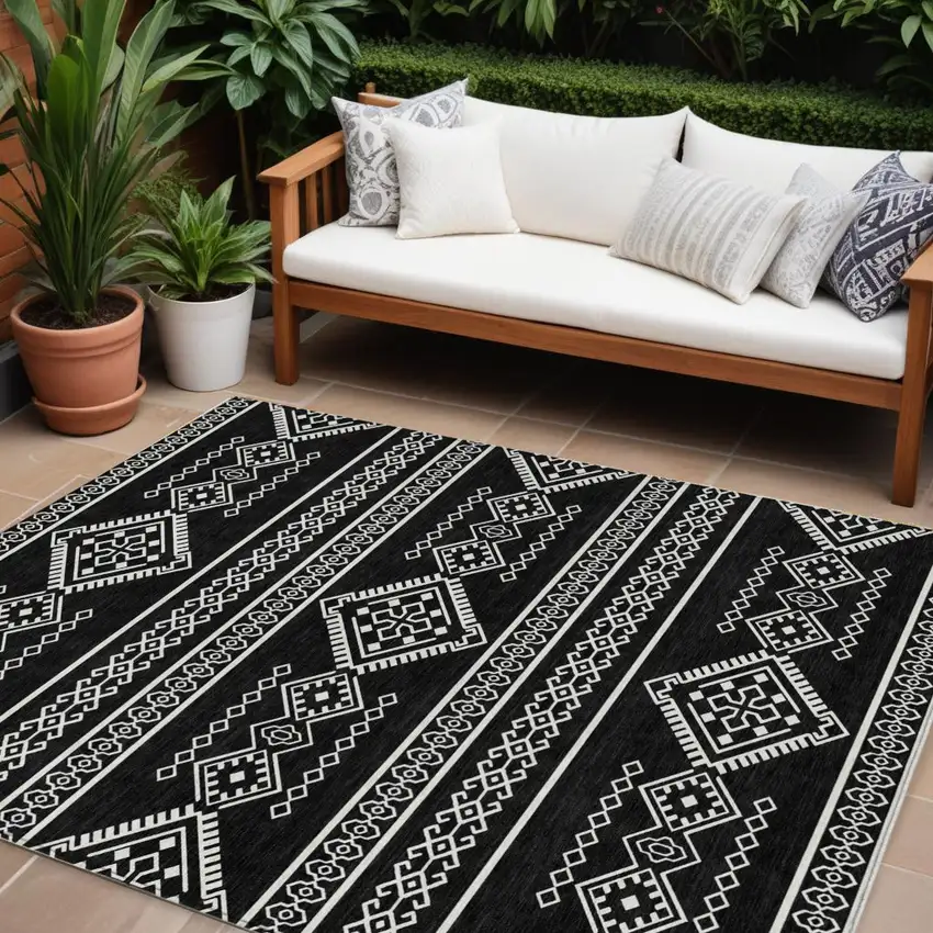 Black And Ivory Southwestern Washable Indoor Outdoor Area Rug Photo 1