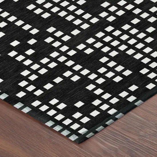 Black And White Abstract Washable Indoor Outdoor Area Rug Photo 3
