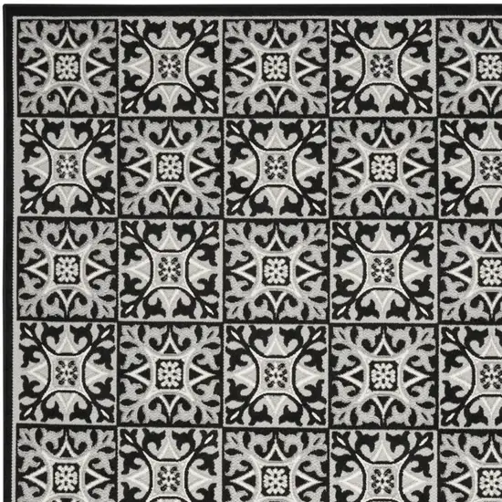 Black and White Geometric Non Skid Indoor Outdoor Area Rug Photo 5
