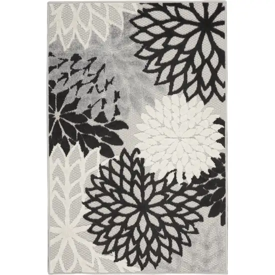 Black And White Indoor Outdoor Area Rug Photo 3