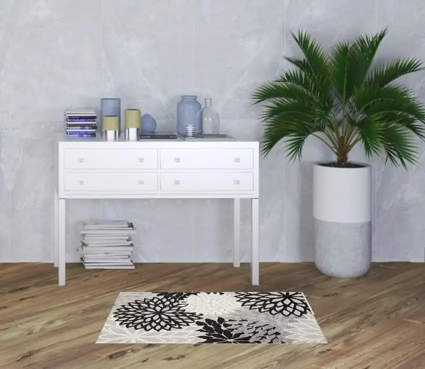 Black And White Floral Non Skid Indoor Outdoor Area Rug Photo 2
