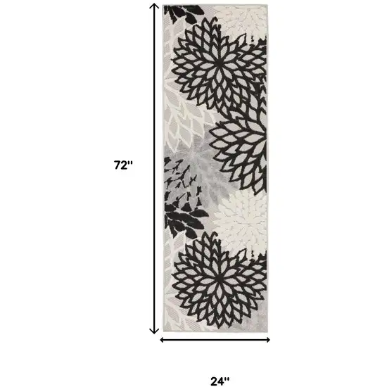 Black And White Floral Non Skid Indoor Outdoor Runner Rug Photo 5