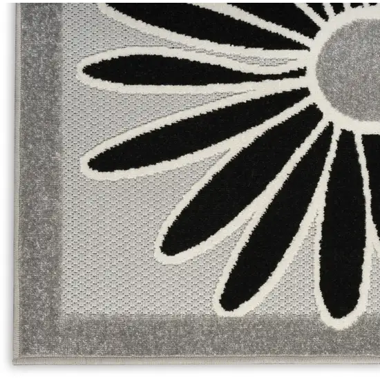 Black And White Floral Stain Resistant Non Skid Area Rug Photo 6