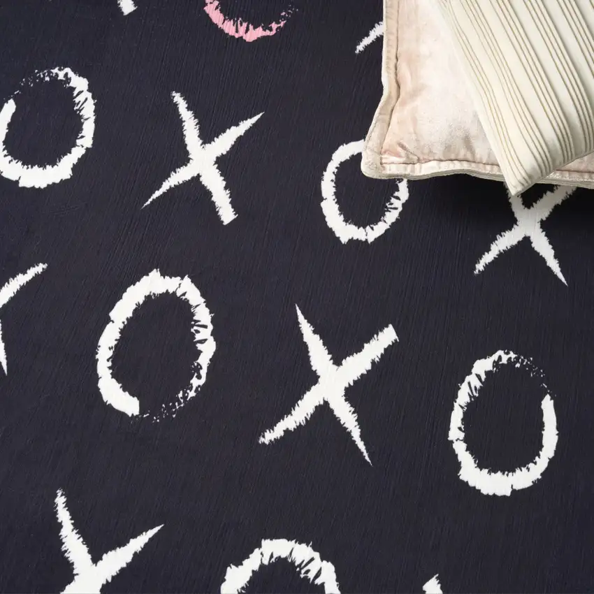 Black And White XOXO Youthful Washable Area Rug Photo 9
