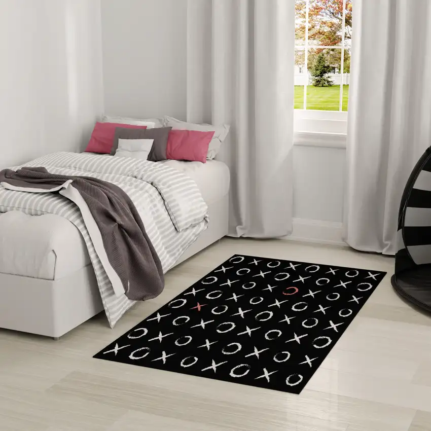Black And White XOXO Youthful Washable Area Rug Photo 5