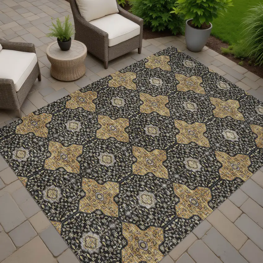 Black Copper And Gray Quatrefoil Washable Indoor Outdoor Area Rug Photo 7