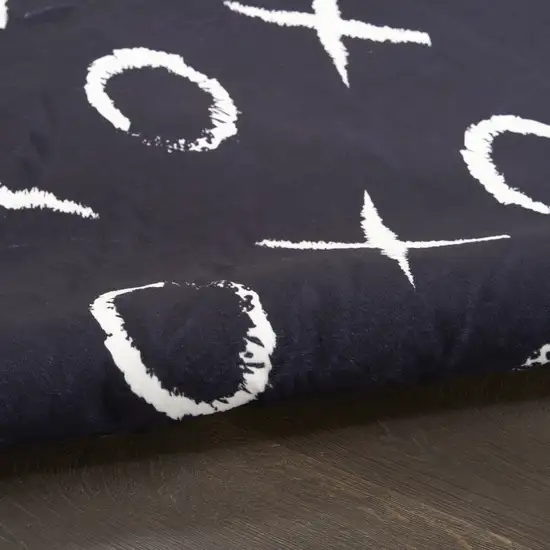 Black Flatweave Area Rug Photo 8
