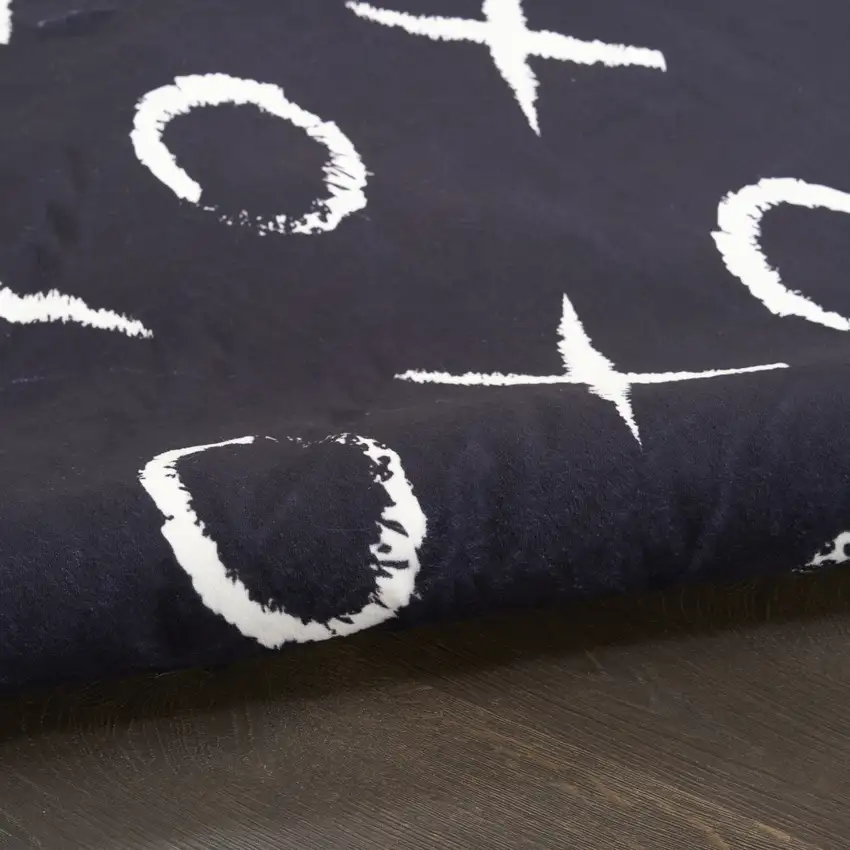 Black Flatweave Area Rug Photo 8