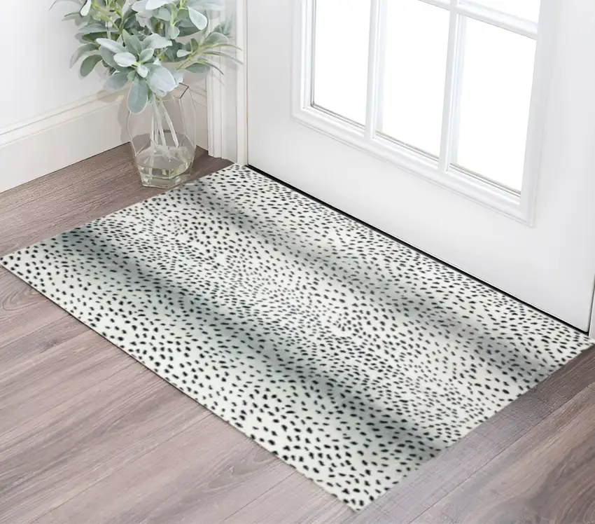 Black Gazelle  Print Shag Handmade Non Skid Area Rug Photo 1