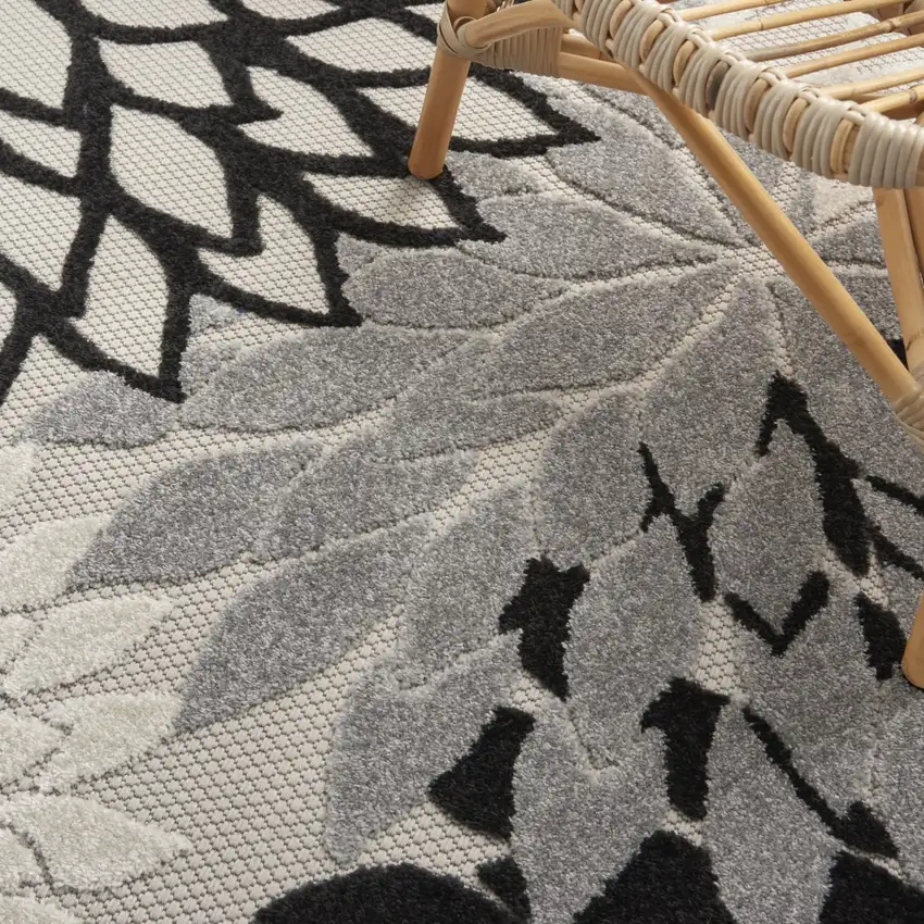 Black Gray White Indoor Outdoor Area Rug Photo 6